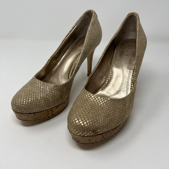 Tahari Gold Platform Heels Size 7.5 - Picture 1 of 9